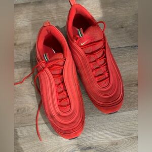 Nike Men's Vibrant Red Athletic Shoes